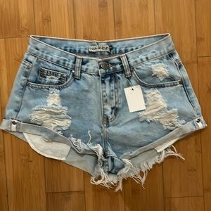 Wakee women’s ripped jean shorts size 7